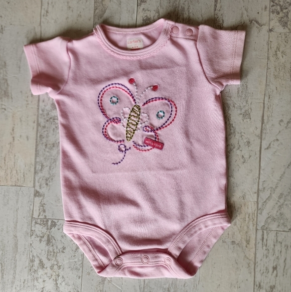 Carter's pink bodysuits with butterflies (set of 2) Size 3 mo - Picture 2 of 13